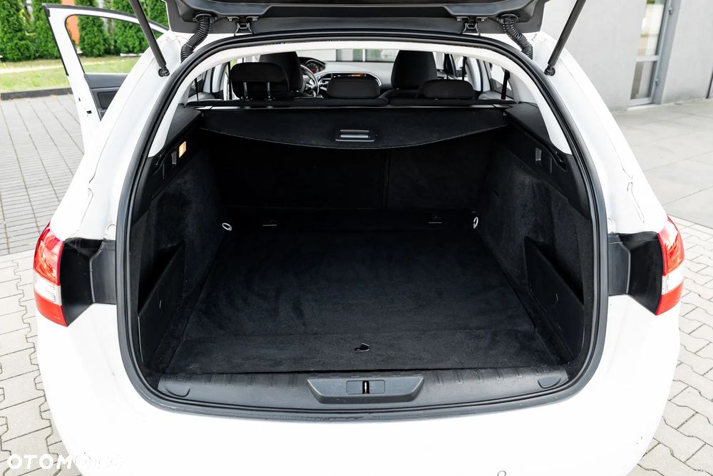 Peugeot 308 PureTech 130 Stop & Start Winter Edition - 36