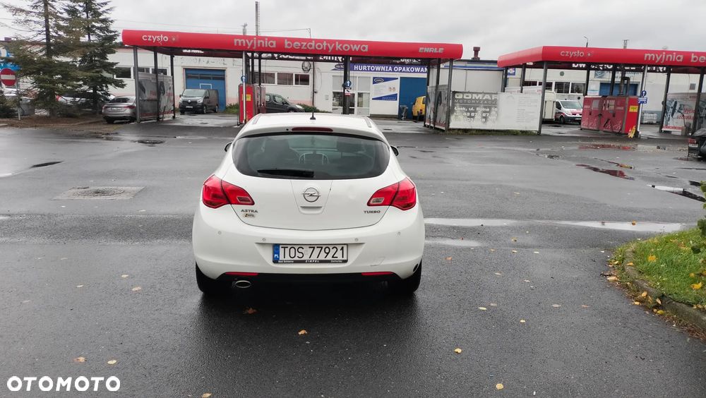 Opel Astra - 2