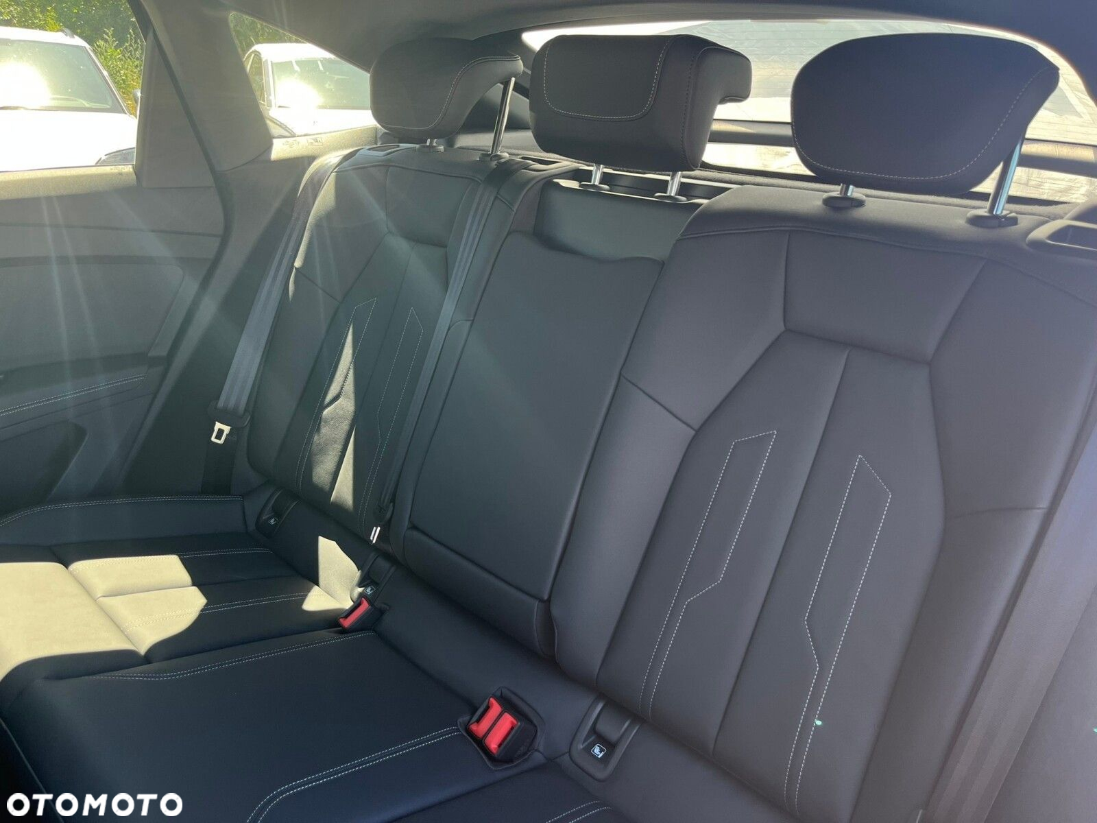 Audi Q4 Sportback e-tron - 12