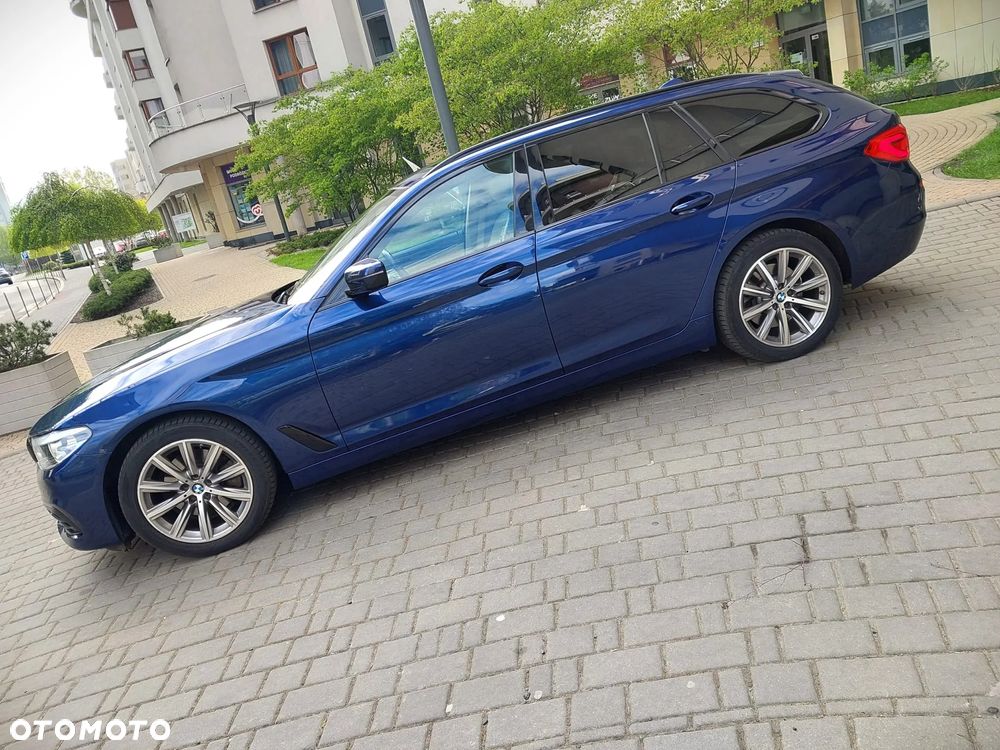 BMW Seria 5 520d M Sport Edition - 2