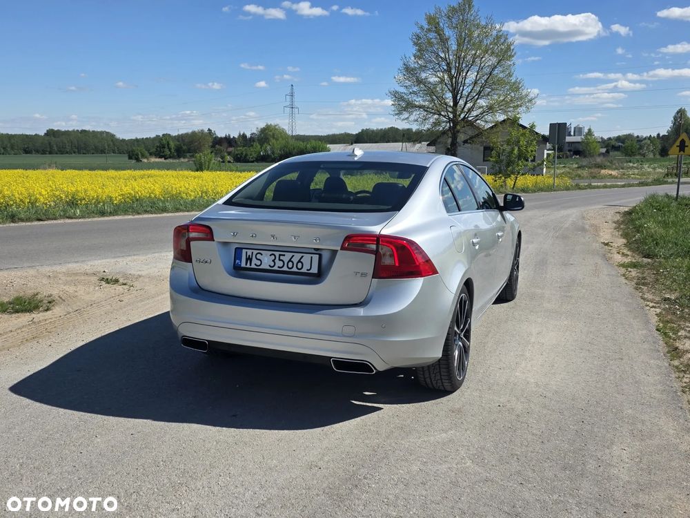 Volvo S60 - 5