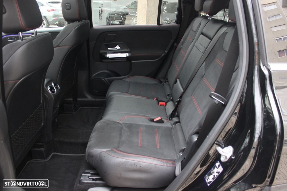 Mercedes-Benz GLB 180 d AMG Line - 24