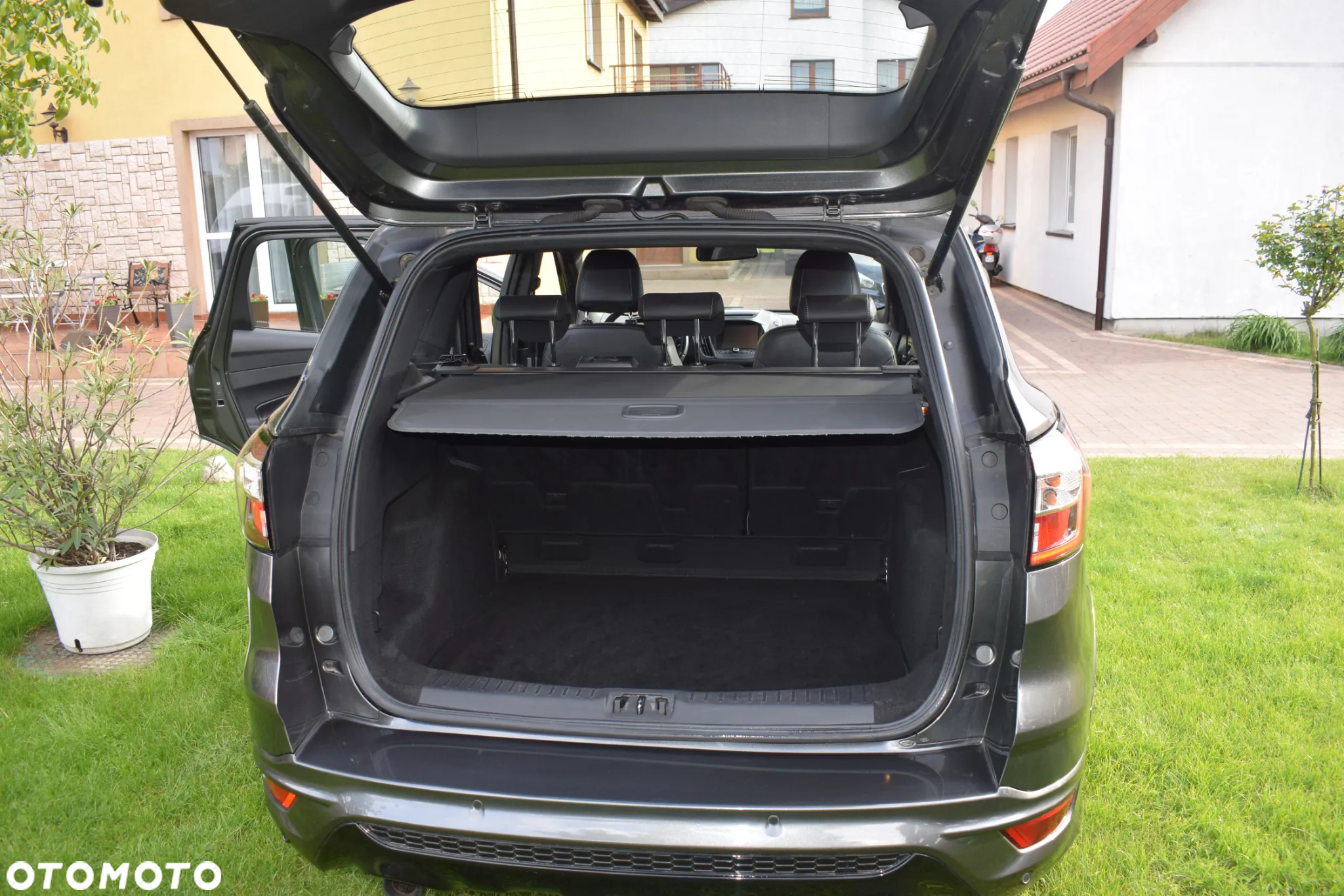 Ford Kuga 2.0 TDCi 4x4 ST-Line - 16