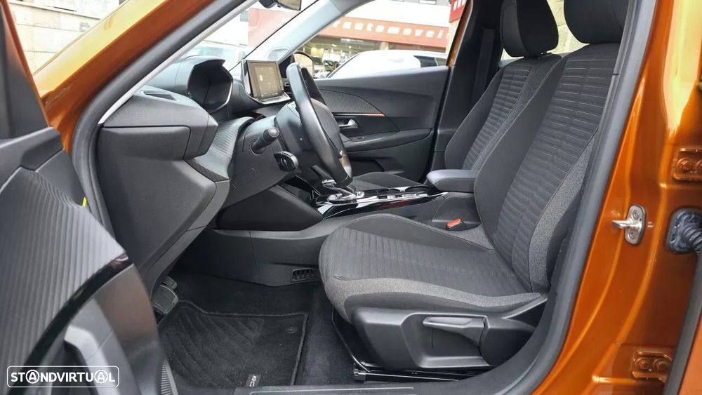 Peugeot e-2008 Active - 11