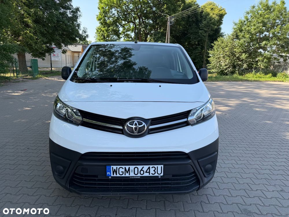 Toyota Proace - 1
