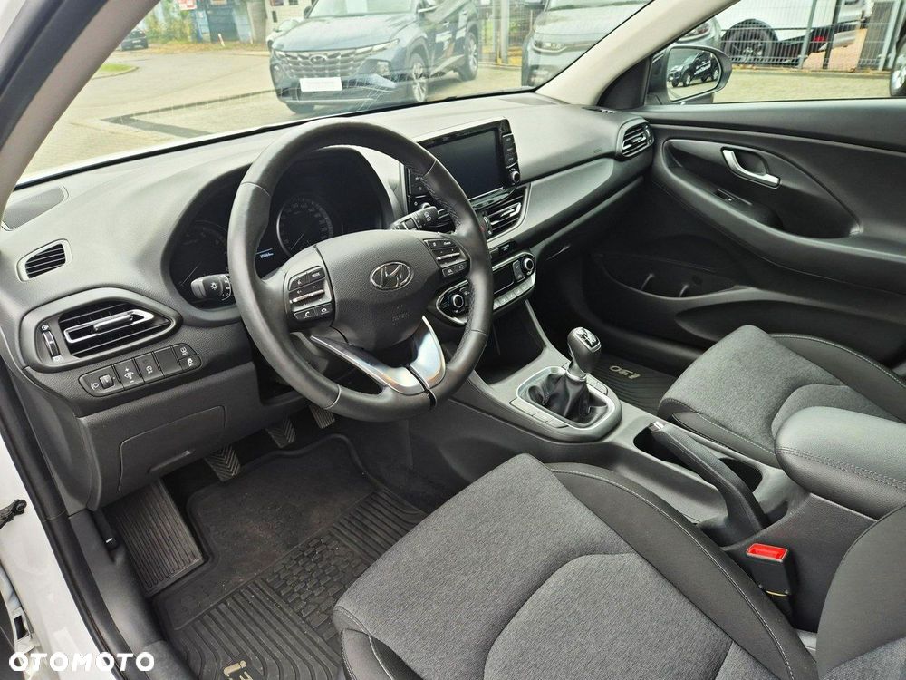 Hyundai i30 1.0 T-GDI Smart - 10