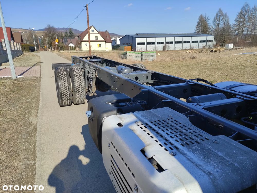 DAF LF 18.320 Kontener 20 palet - 14