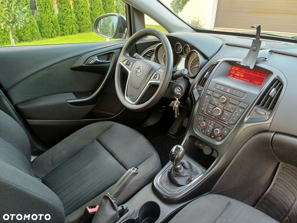 Opel Astra 1.4 Turbo Style - 25