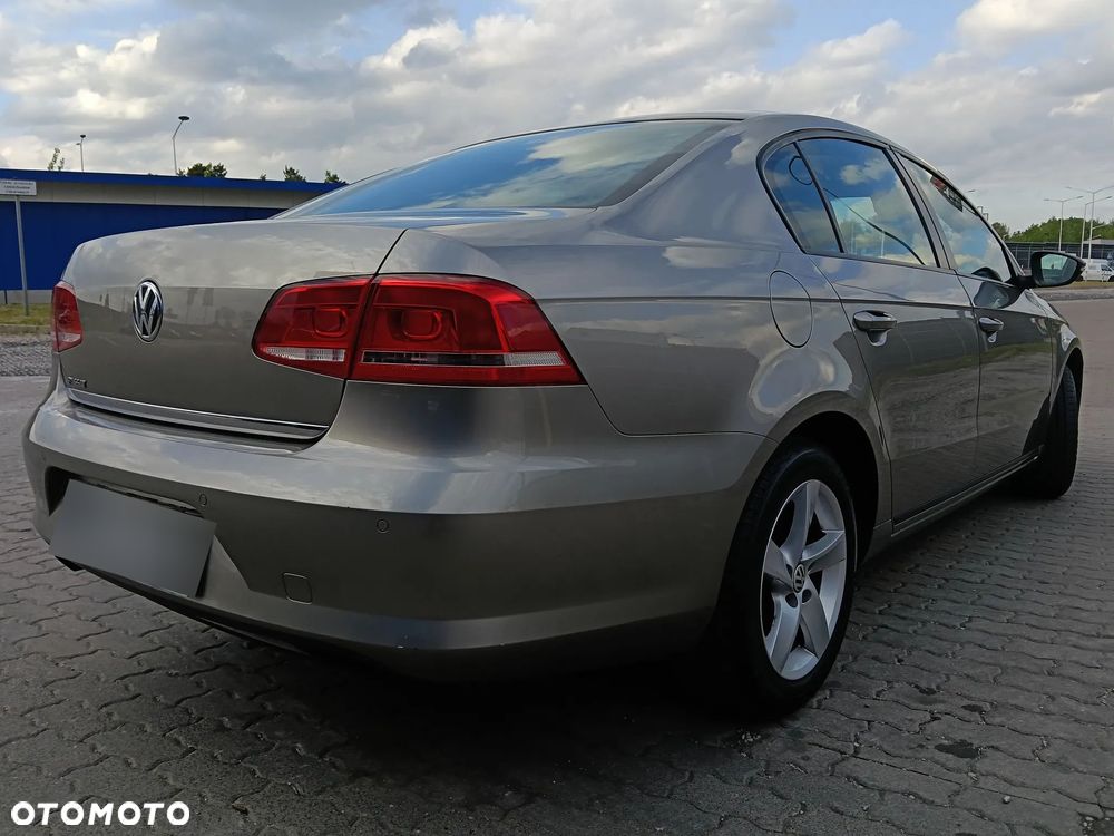 Volkswagen Passat 1.4 TSI Comfortline - 7