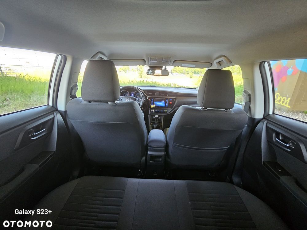Toyota Auris 1.2 T Prestige - 13