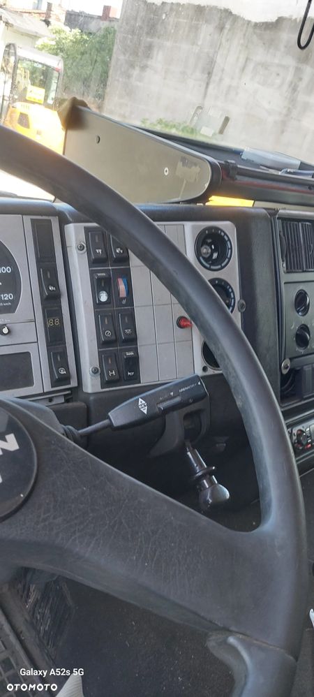 MAN 26 364 - 18