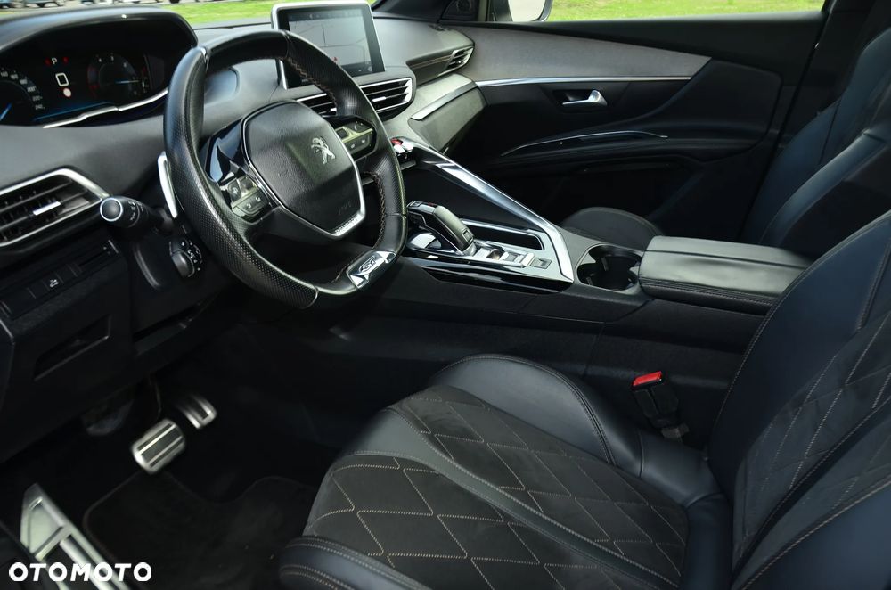 Peugeot 5008 2.0 BlueHDI GT S&S EAT8 - 17