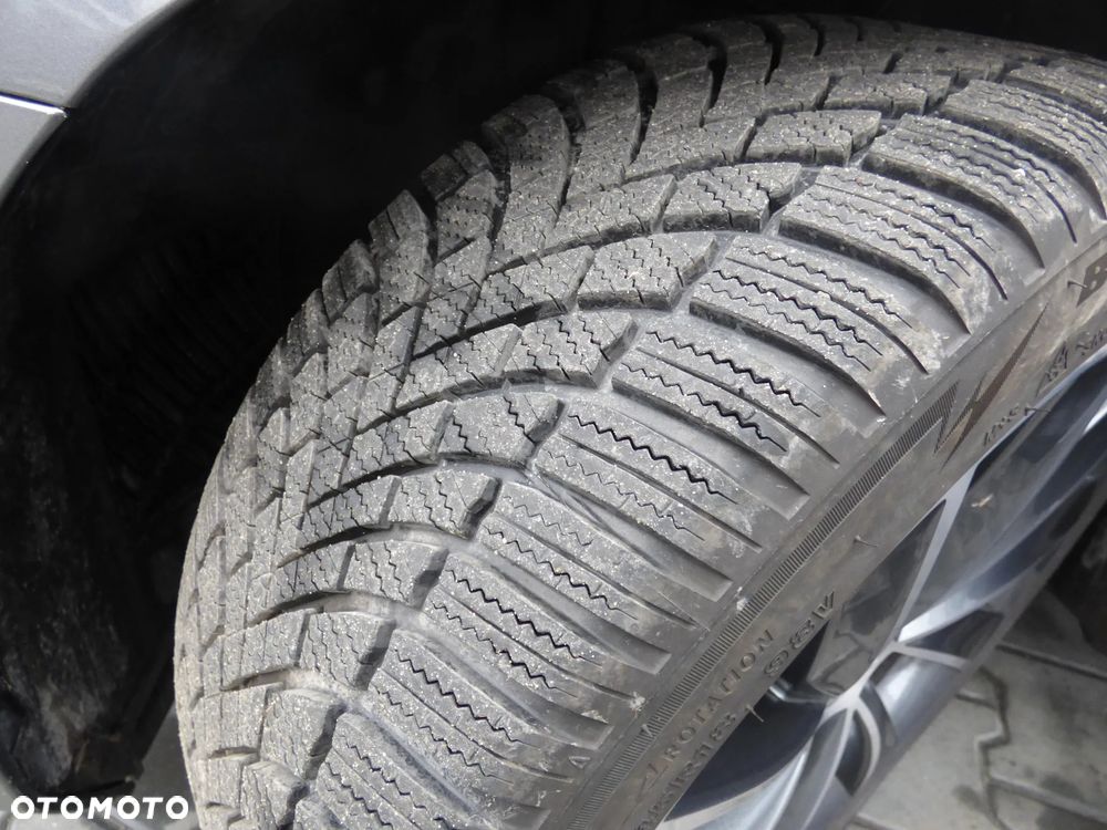 Skoda Superb 2.0 TSI 4x4 L&K DSG - 36