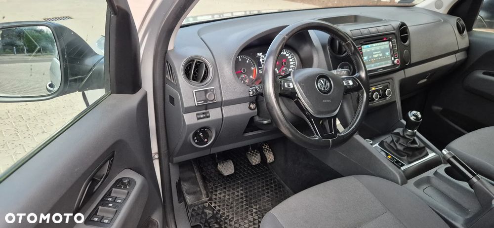 Volkswagen Amarok Double Cab 2.0 TDi 4MOTION Basic - 9