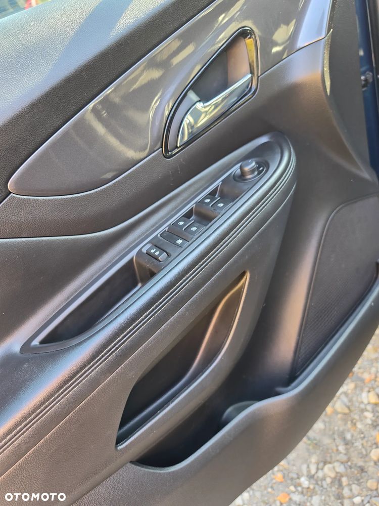 Buick Encore - 15