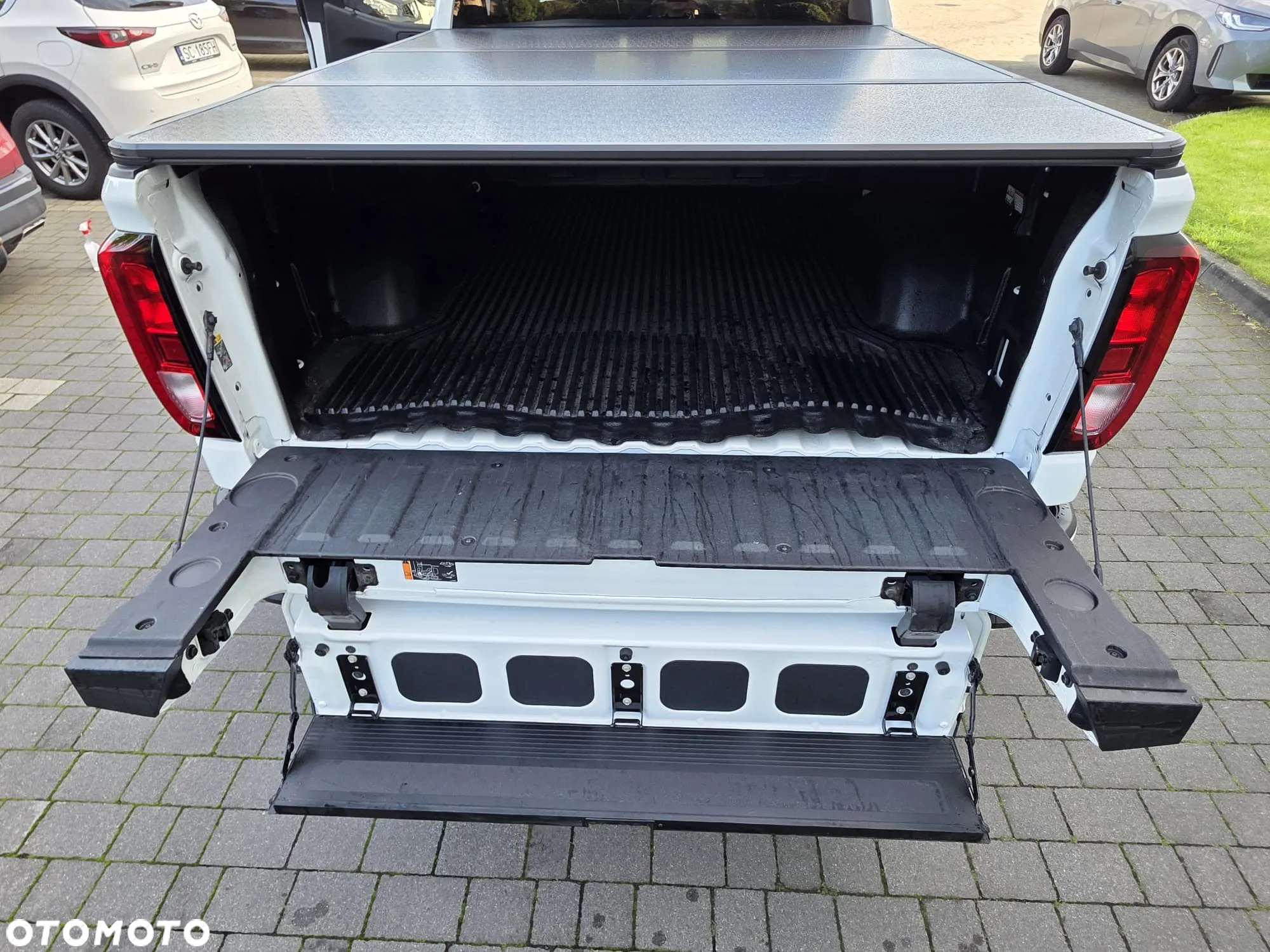 GMC Sierra - 32