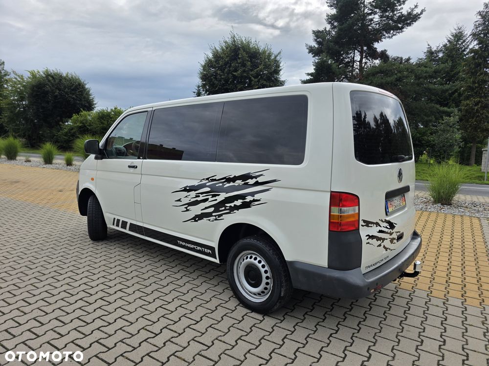 Volkswagen Transporter - 8