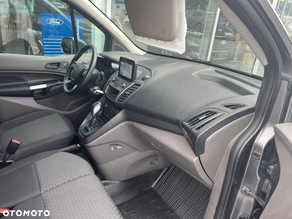 Ford Transit Connect - 16