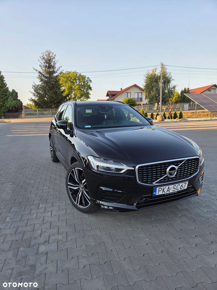 Volvo XC 60 B5 D AWD R-Design - 3