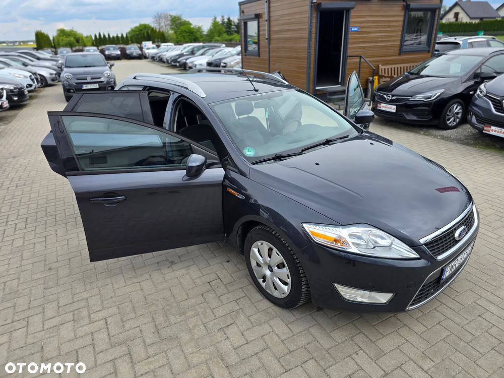 Ford Mondeo - 34