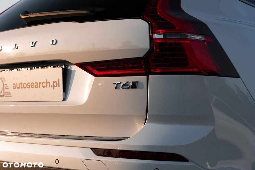 Volvo XC 60 T6 AWD Momentum - 37