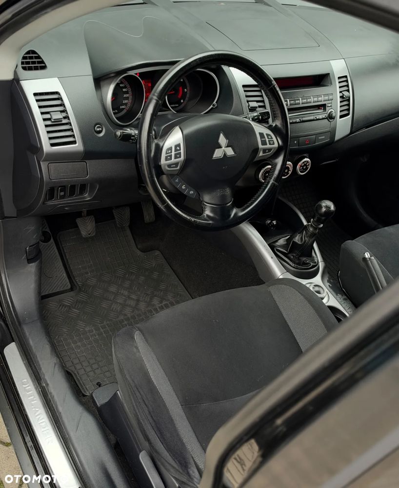 Mitsubishi Outlander 2008 photo 4