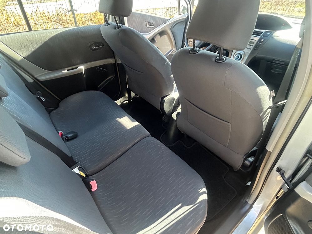 Toyota Yaris 1.33 Sol MM - 19