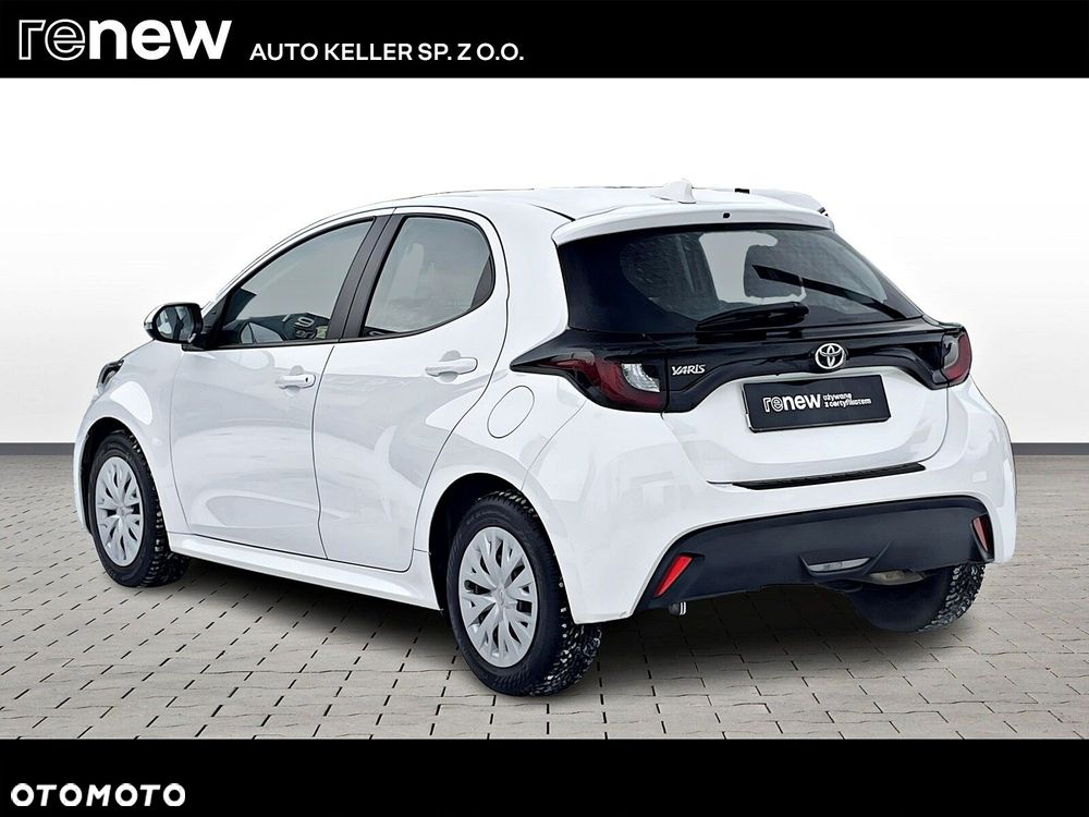 Toyota Yaris - 4