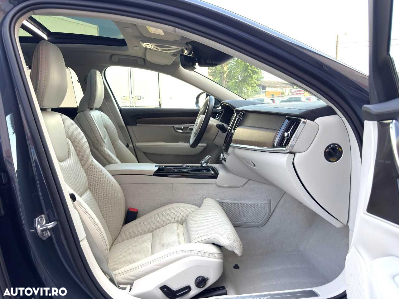 Volvo V90 - 22
