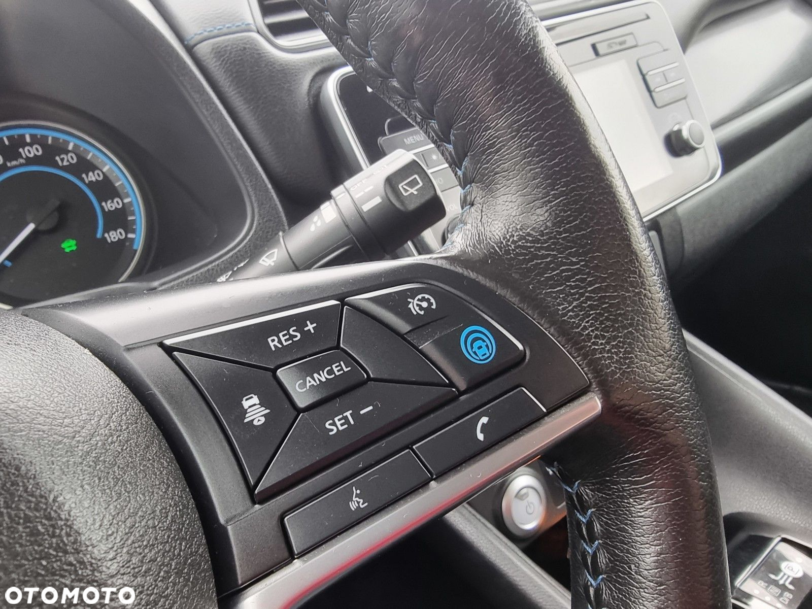 Nissan Leaf - 24