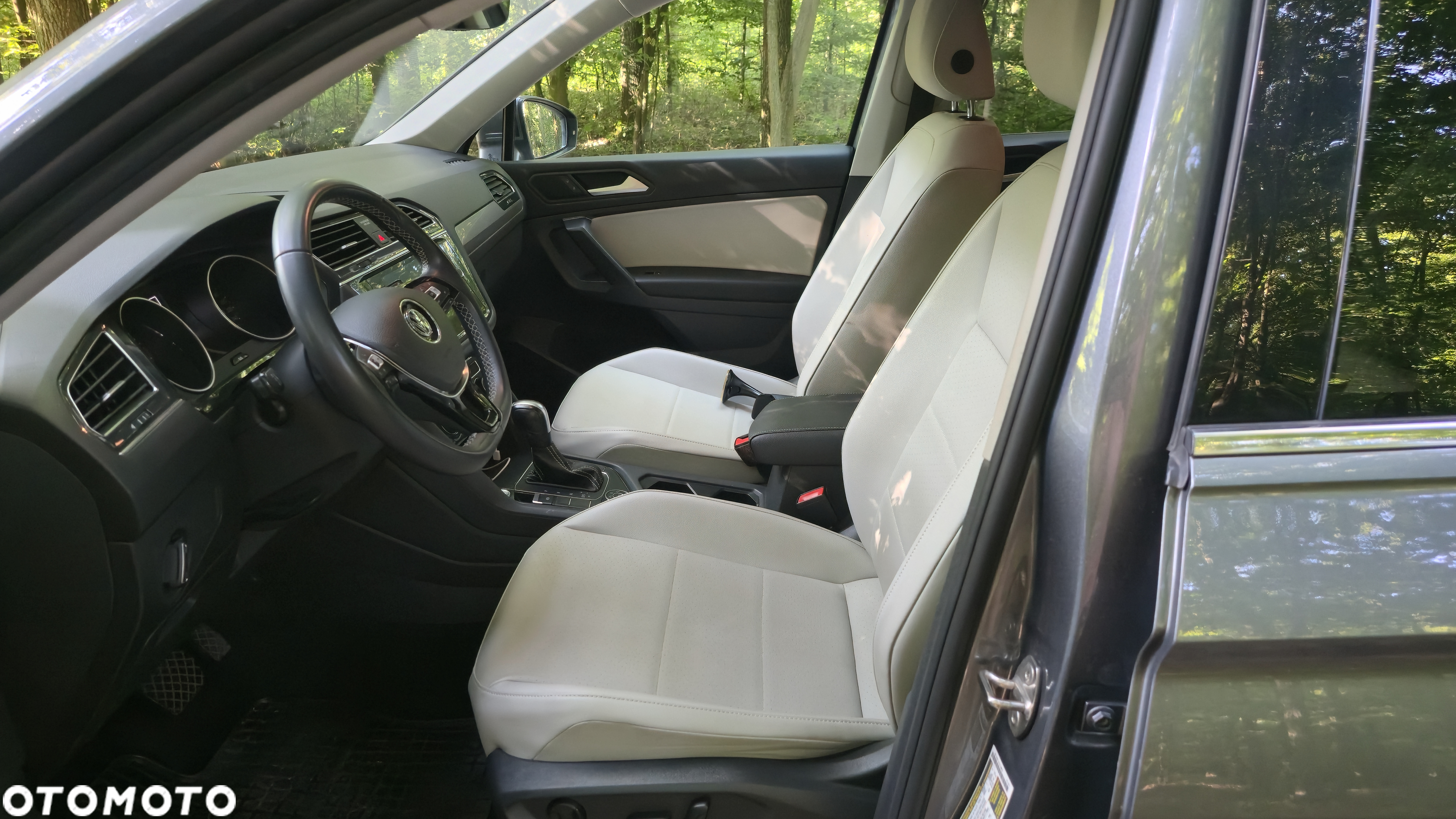 Volkswagen Tiguan 2.0 TSI 4Mot Comfortline DSG - 10