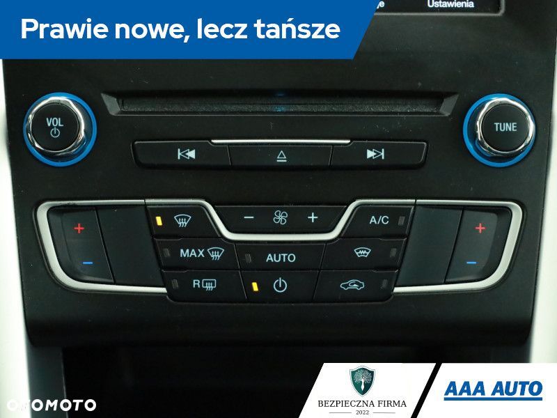 Ford Mondeo - 12