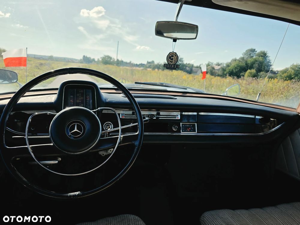 Mercedes-Benz Inny - 3