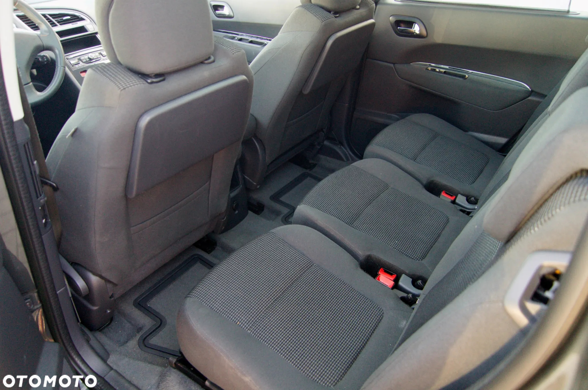 Peugeot 5008 1.6 HDi Active 7os - 10