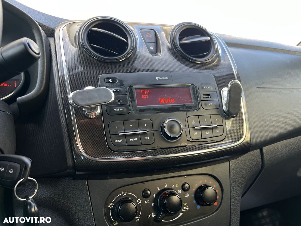 Dacia Logan 1.0 SCe Ambiance - 12