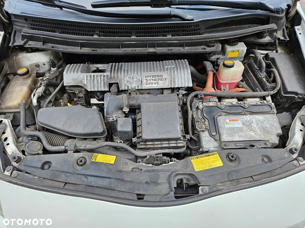 Toyota Prius 1.8 Hybrid Premium - 10