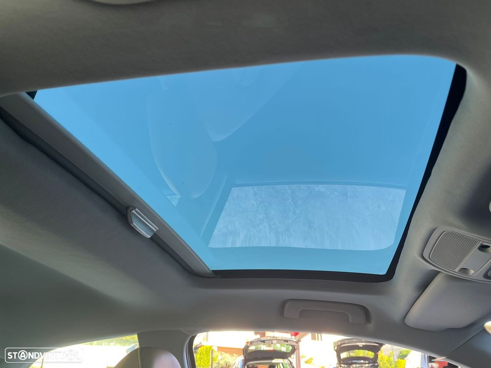 Audi A1 1.6 TDI Attraction - 12