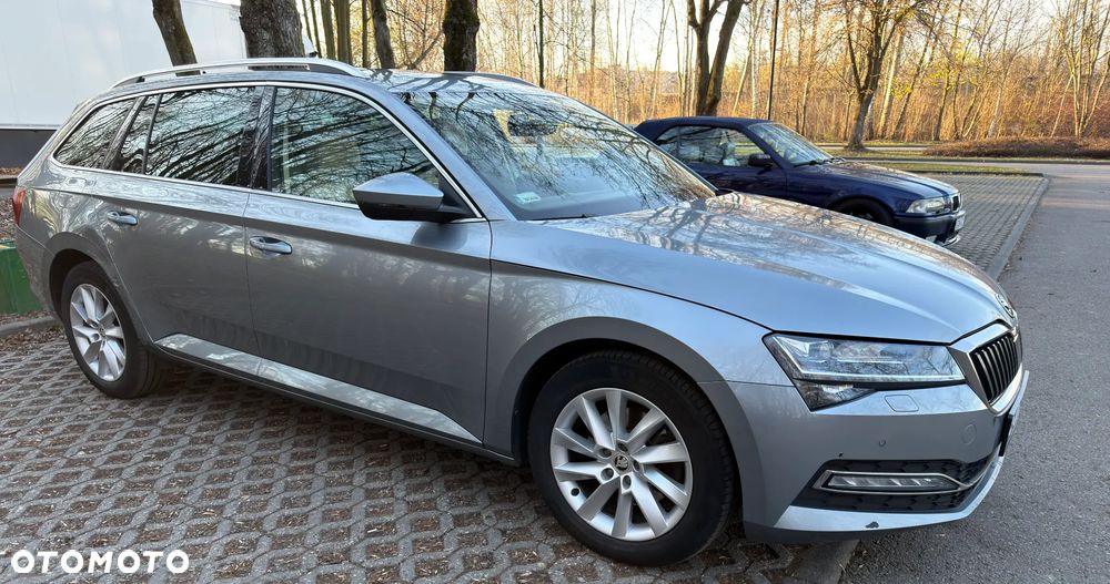 Skoda Superb 2.0 TDI SCR 4x4 Style DSG - 4