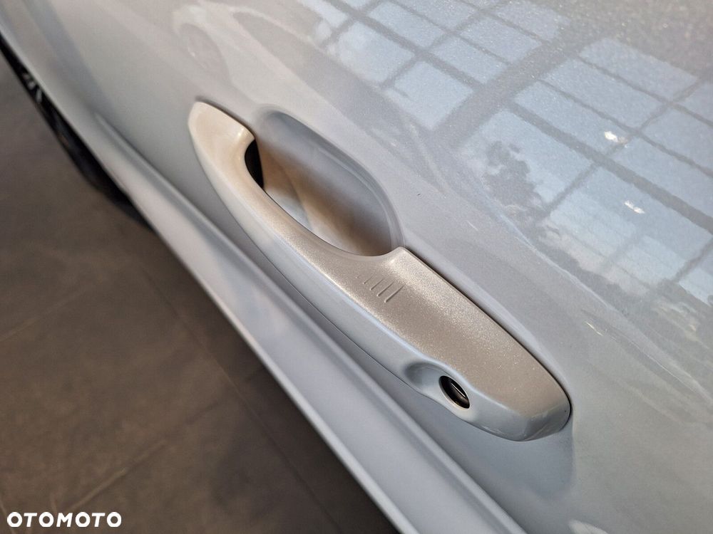 Ford Kuga 2.0 EcoBlue AWD ST-Line X - 12