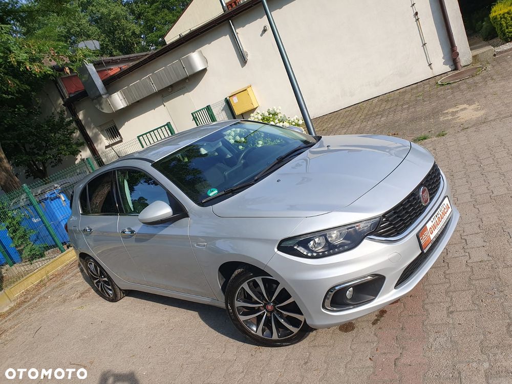 Fiat Tipo 1.4 T-Jet Lounge - 1