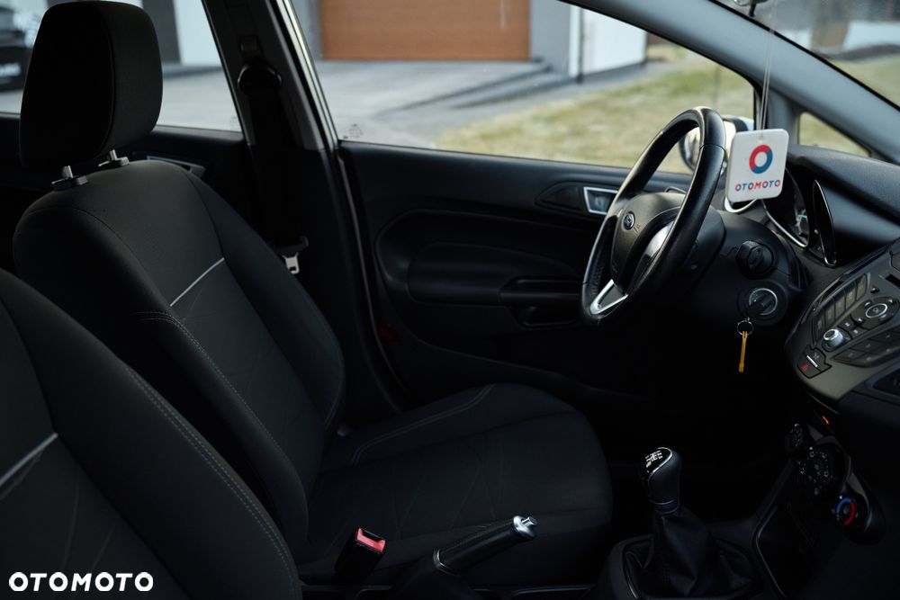 Ford Fiesta - 26