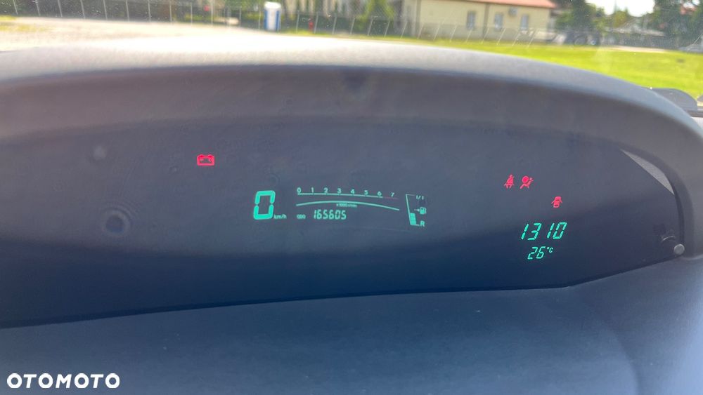 Toyota Yaris 1.0 Terra A/C - 25