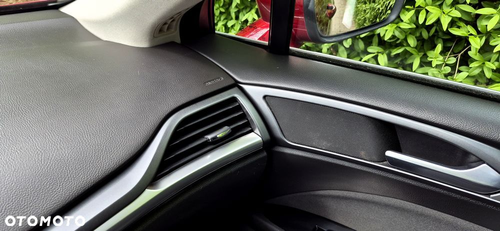 Ford Mondeo 2.0 EcoBlue Titanium - 21