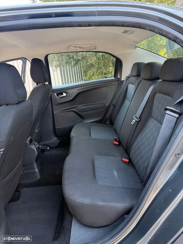 Citroën C-Elysée 1.2 PureTech Shine - 19