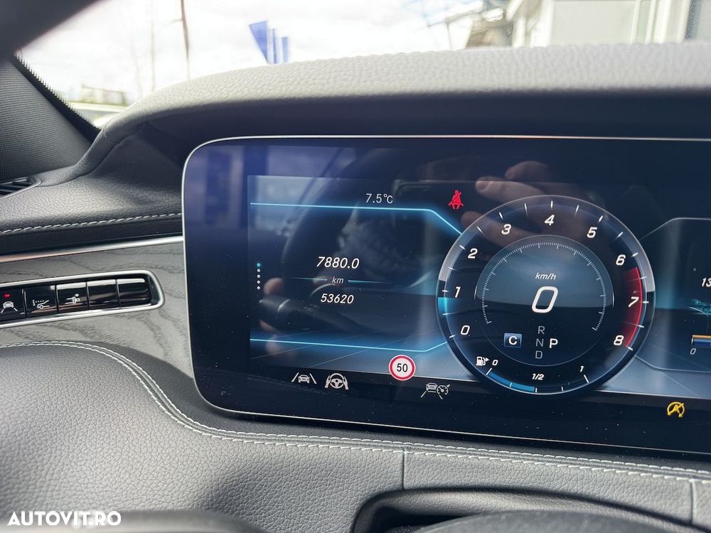 Mercedes-Benz S 560 4MATIC Aut. - 9