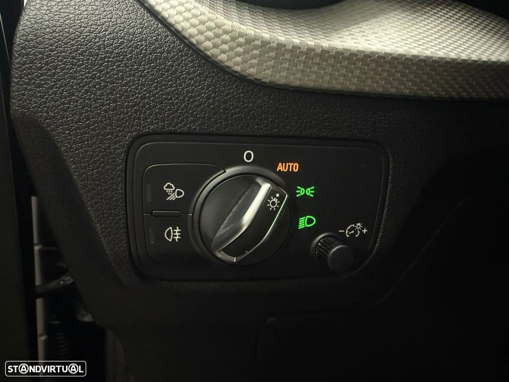 Audi Q2 30 TFSI Advanced - 28