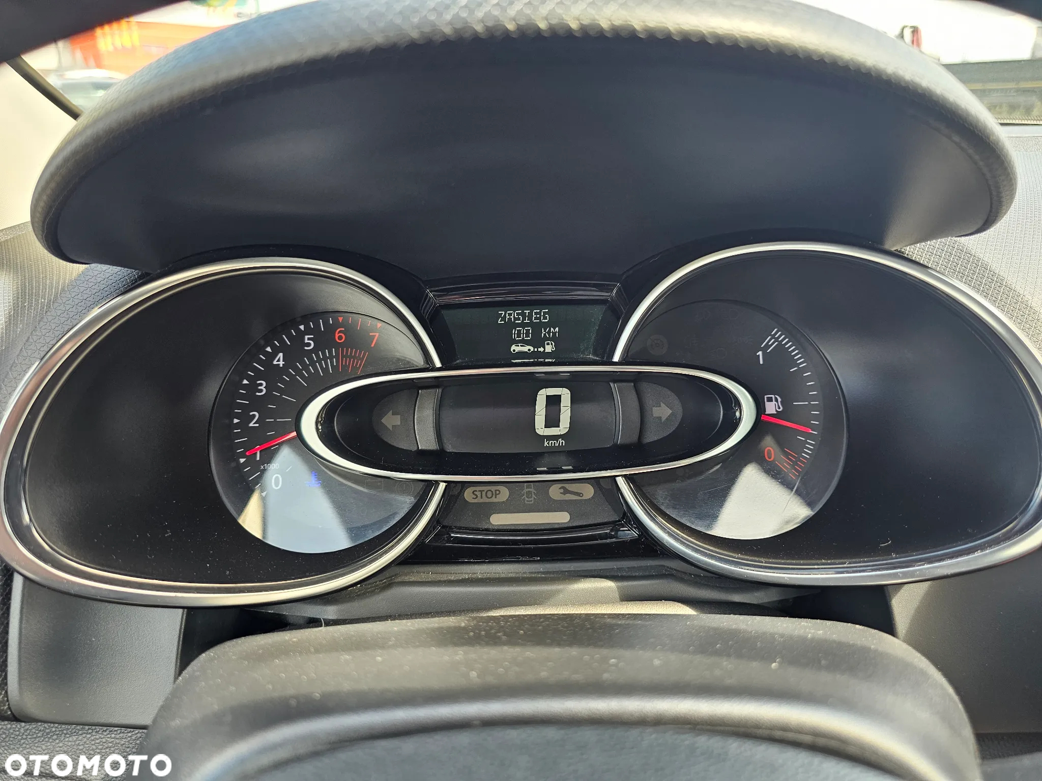 Renault Clio 1.2 16V Business Euro6 - 10