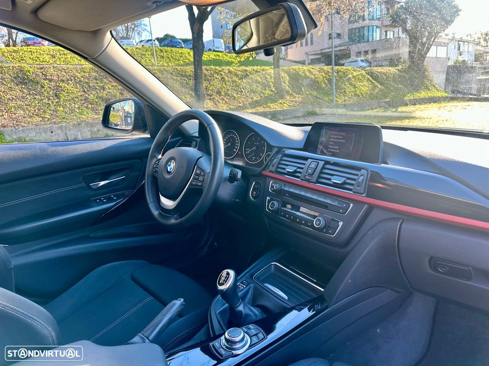 BMW 320 d EfficientDynamics Line Sport - 31