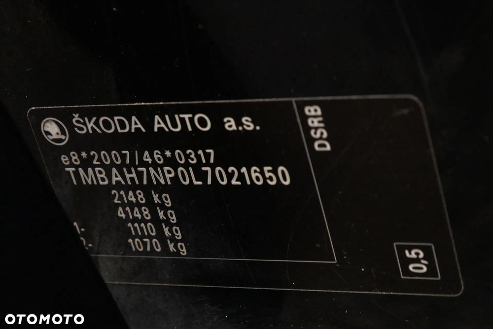Skoda Superb 2.0 TDI DSG L&K - 39