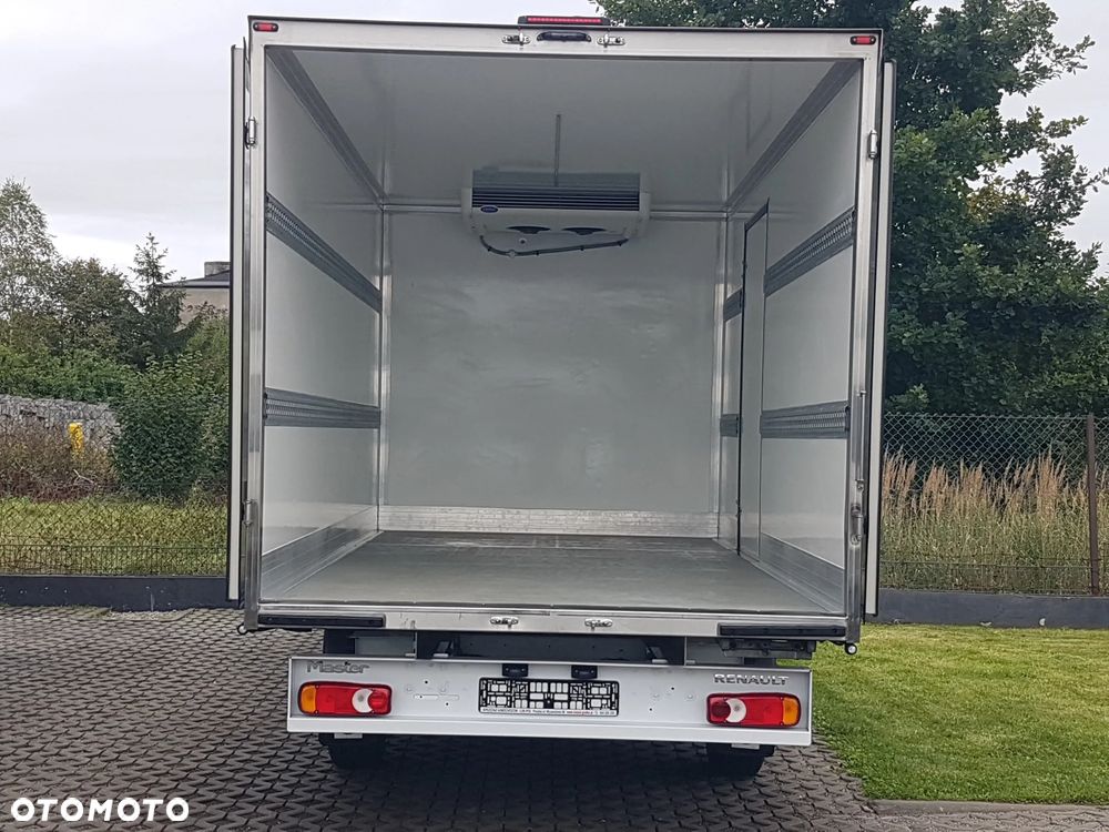 Renault MASTER 8EP CHŁODNIA 4,20x2,10x2,00 IZOTERMA AGREGAT CARRIER GRZANIE KLIMA  KRAJOWY - 5